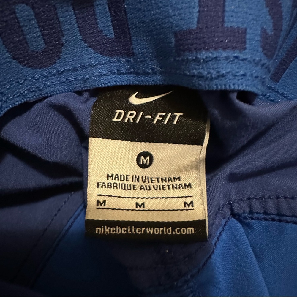 Nike Woman’s Dri-FIT running/training shorts in various colors set of 4 size M - Picture 8 of 11